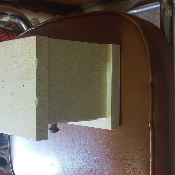 NWT Lucy Hatch Strawberry Storage Cabinet for Table or Wall, 3 Drawers - Picture 5 of 12